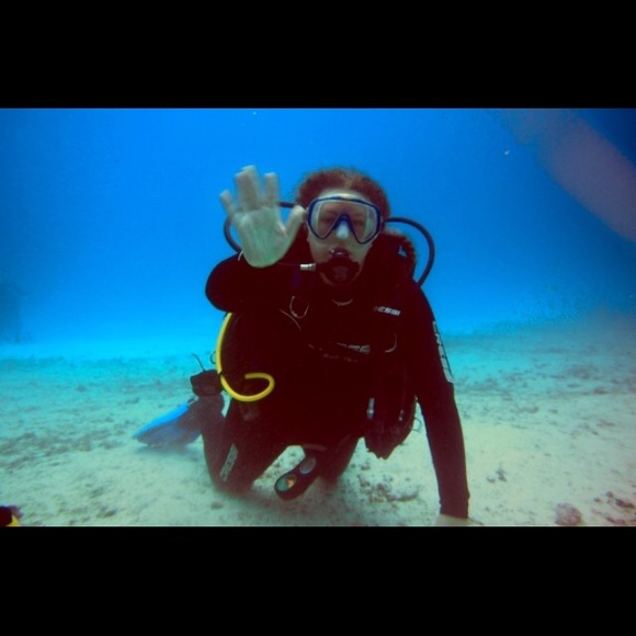 Meet your Posher, Tyler - Picture 1 of 1